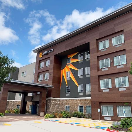 La Quinta Inn And Suites By Wyndham - Schertz Bagian luar foto