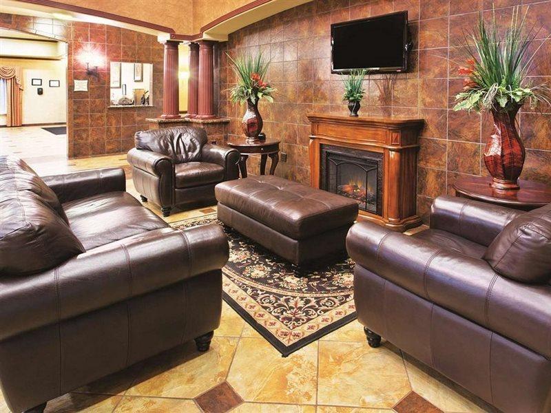 La Quinta Inn And Suites By Wyndham - Schertz Bagian luar foto
