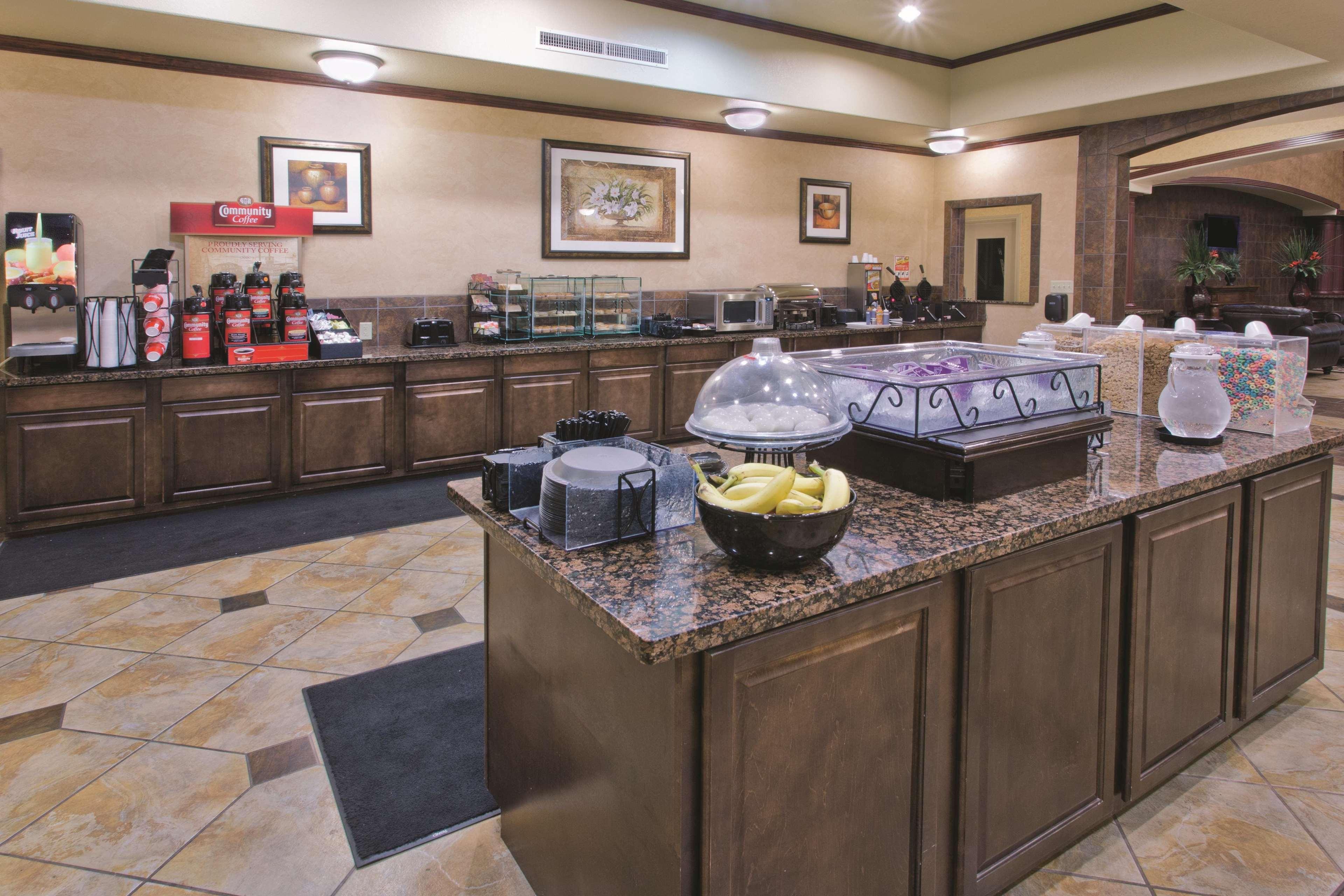 La Quinta Inn And Suites By Wyndham - Schertz Bagian luar foto